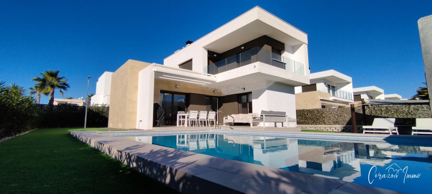 Luxe villa te koop in Vistabella Golf - Corazon Immo